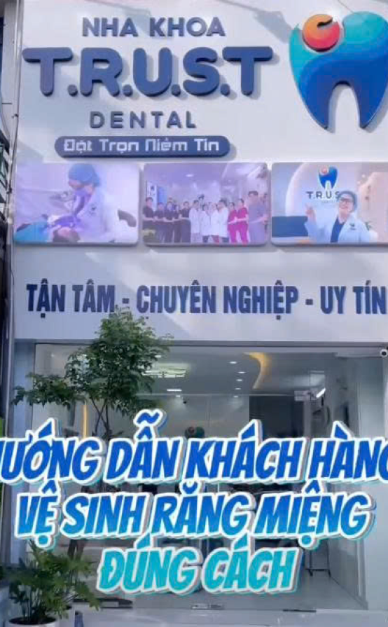 Hướng dẫn khách hàng vệ sinh răng miệng đúng cách 