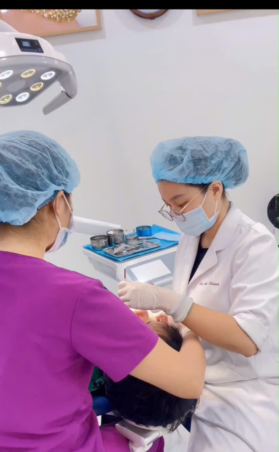 Video cạo vôi răng công nghệ mới 