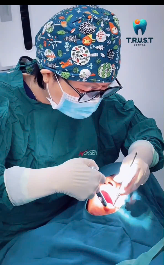 Video cắm Implant 