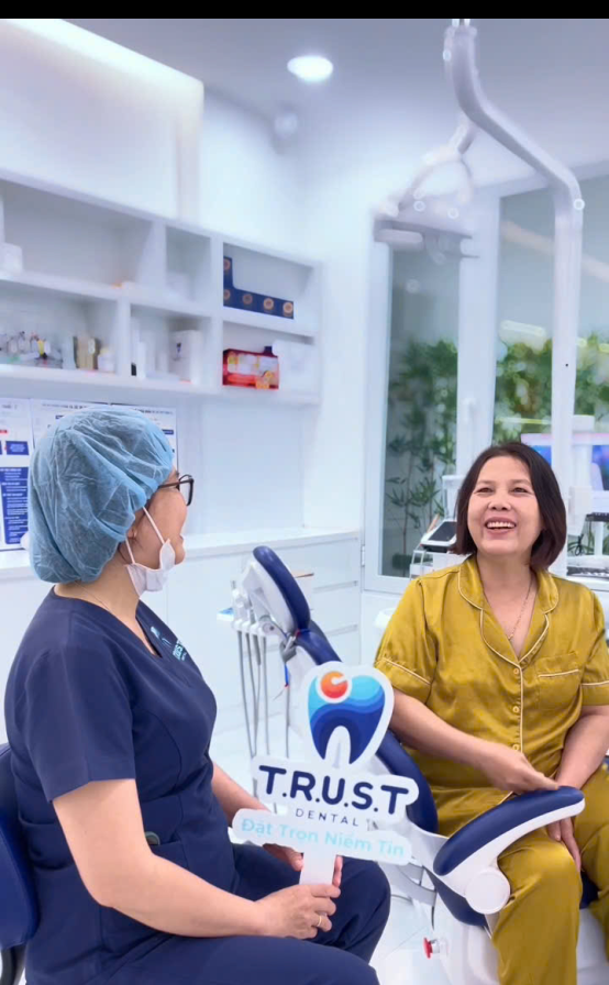 Video cảm nhận của khách hàng sau khi gắn hàm tháo lắp